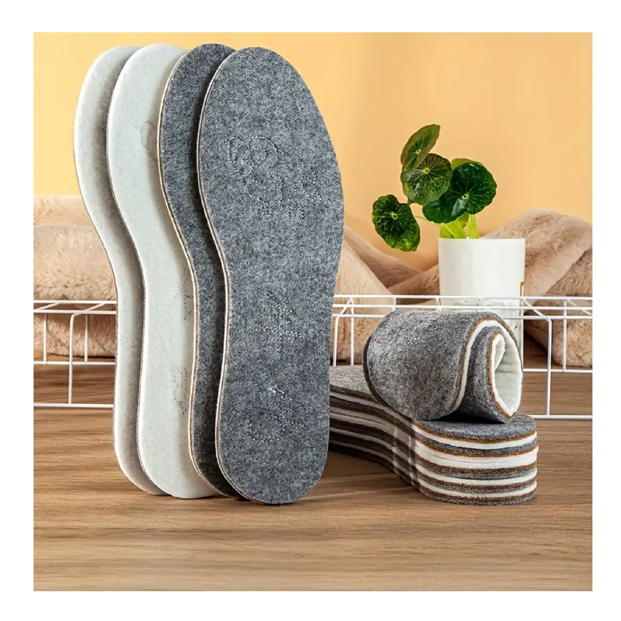 1 Pair Thicken Thermal Winter Warm Insoles For Men Women - Wool Thicken Shoes Pads - Breathable Skin-Friendly Cashmere Warm Insoles