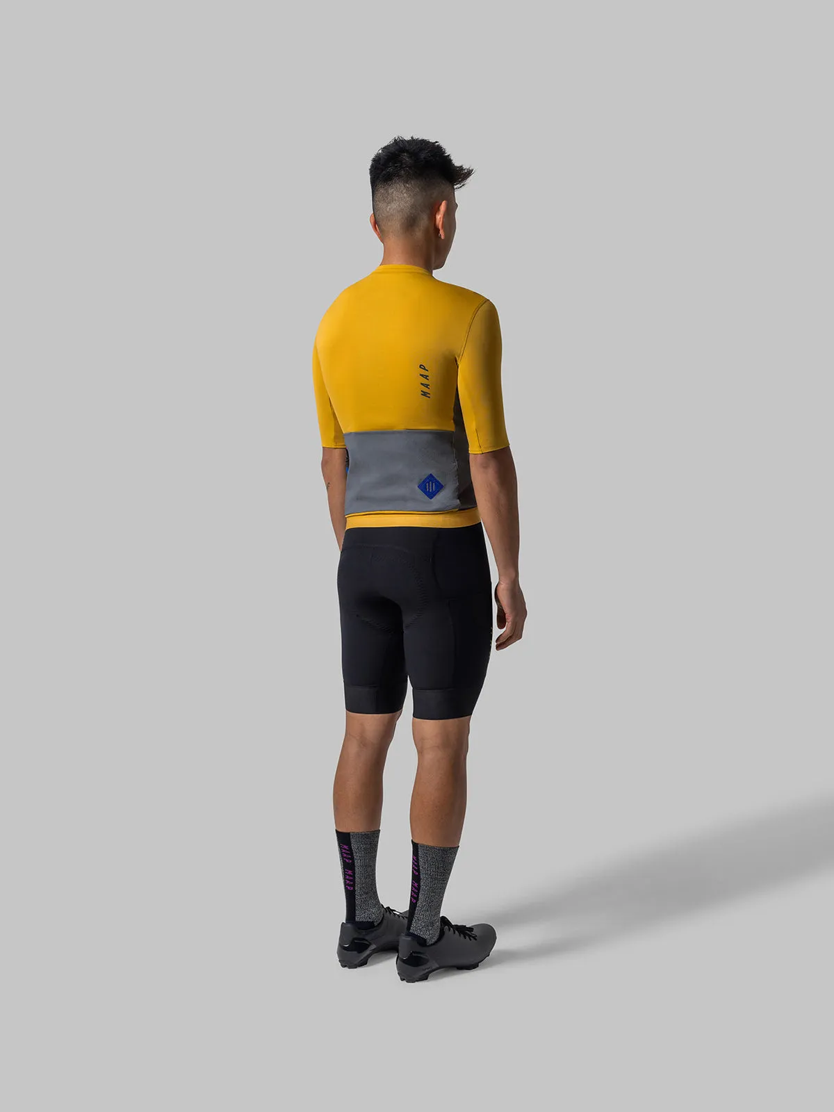 Alt_Road Jersey