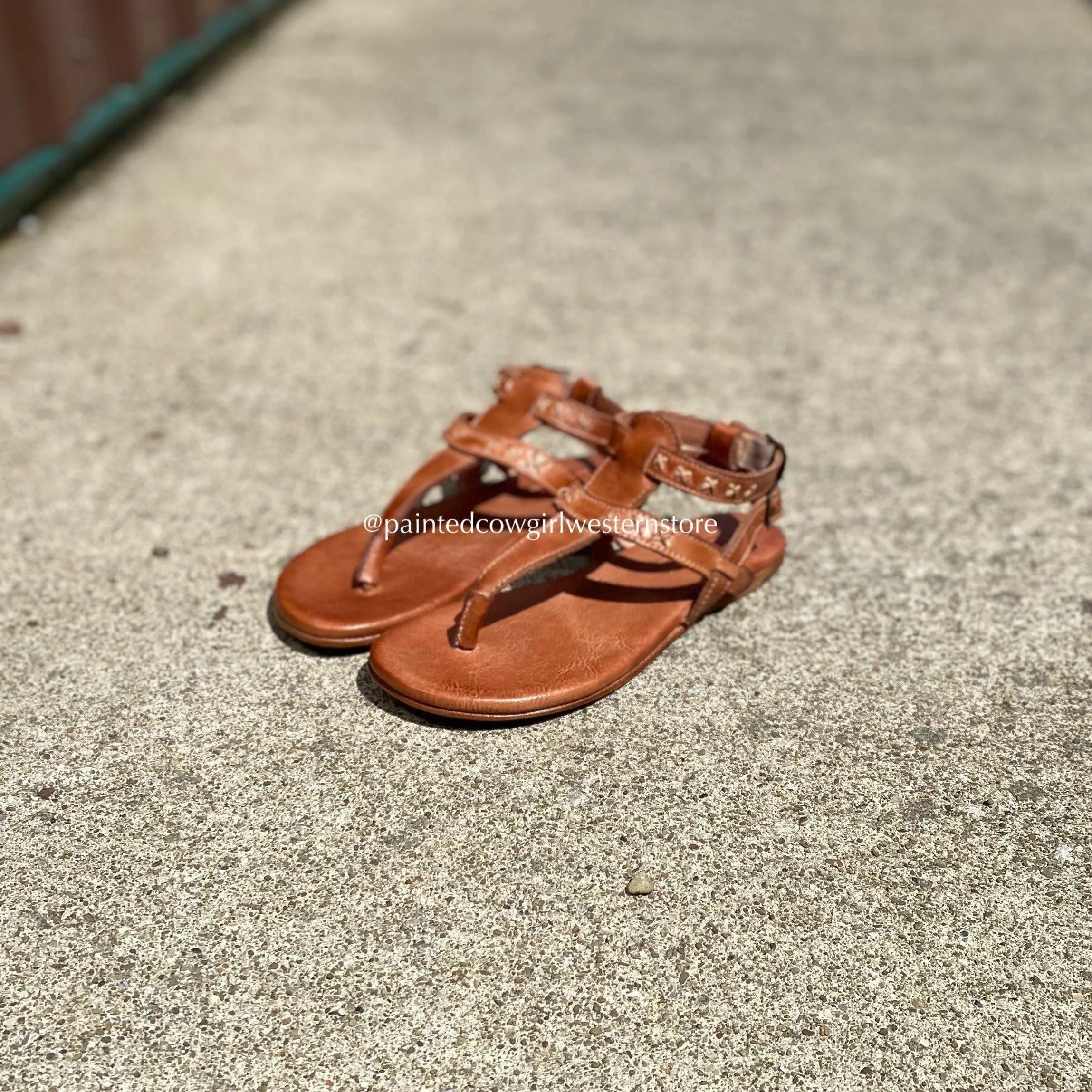 Bed Stu Women's Moon Tan DD Leather Sandals F373152-TADD