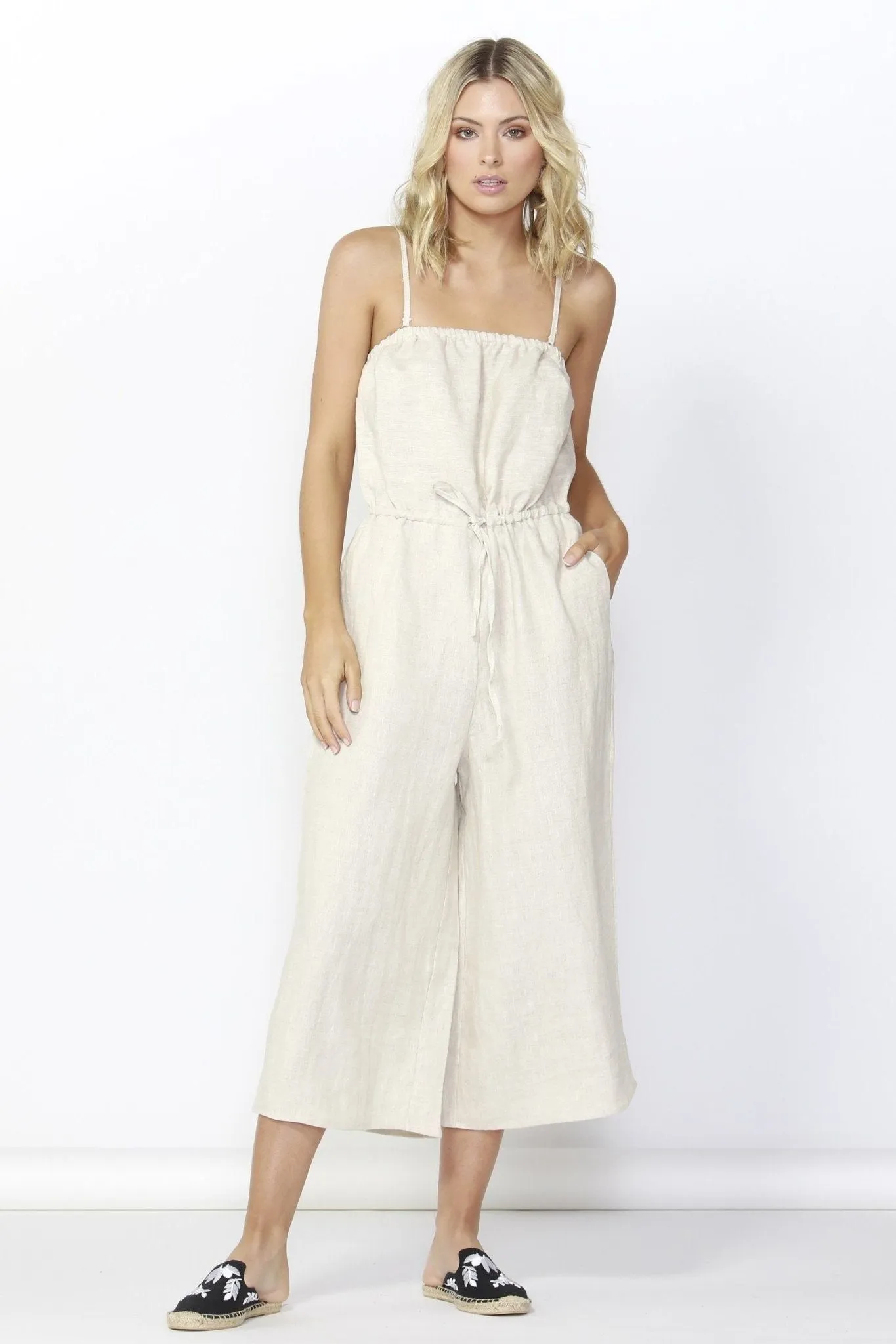 Betty Basics Finn Linen Jumpsuit in Natural