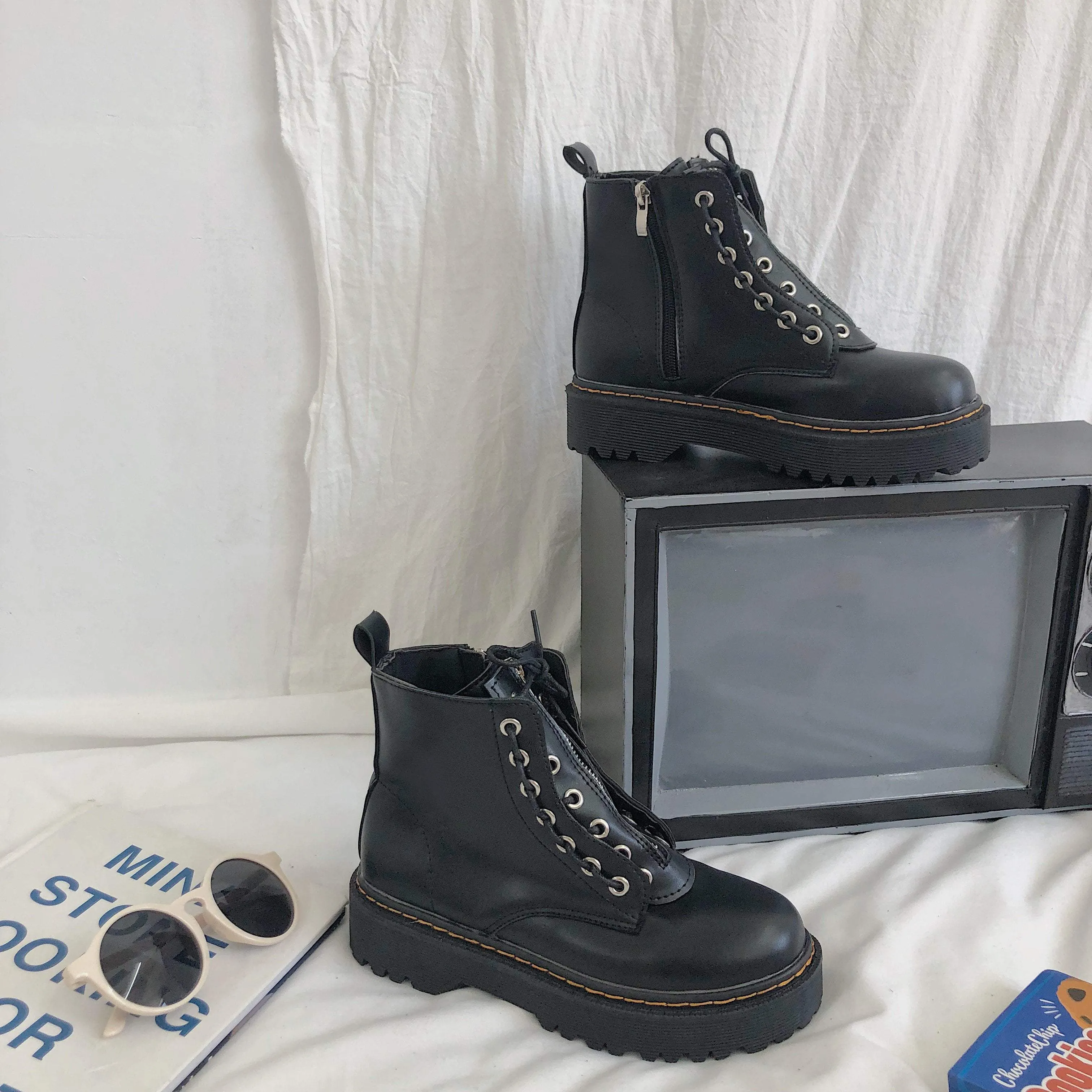 Black  Aesthetic Platform Zipper Boots