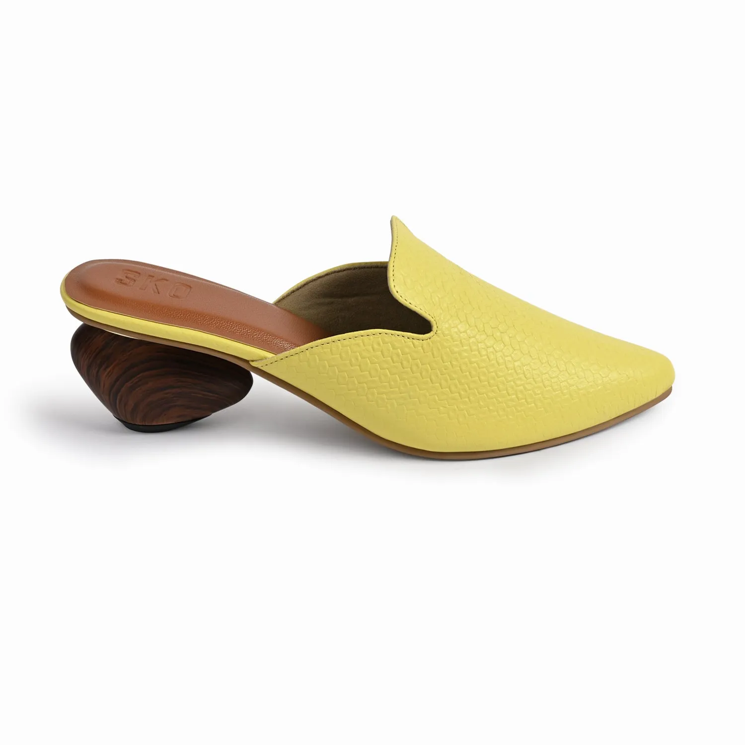 Cobble Mule in Yellow For Women