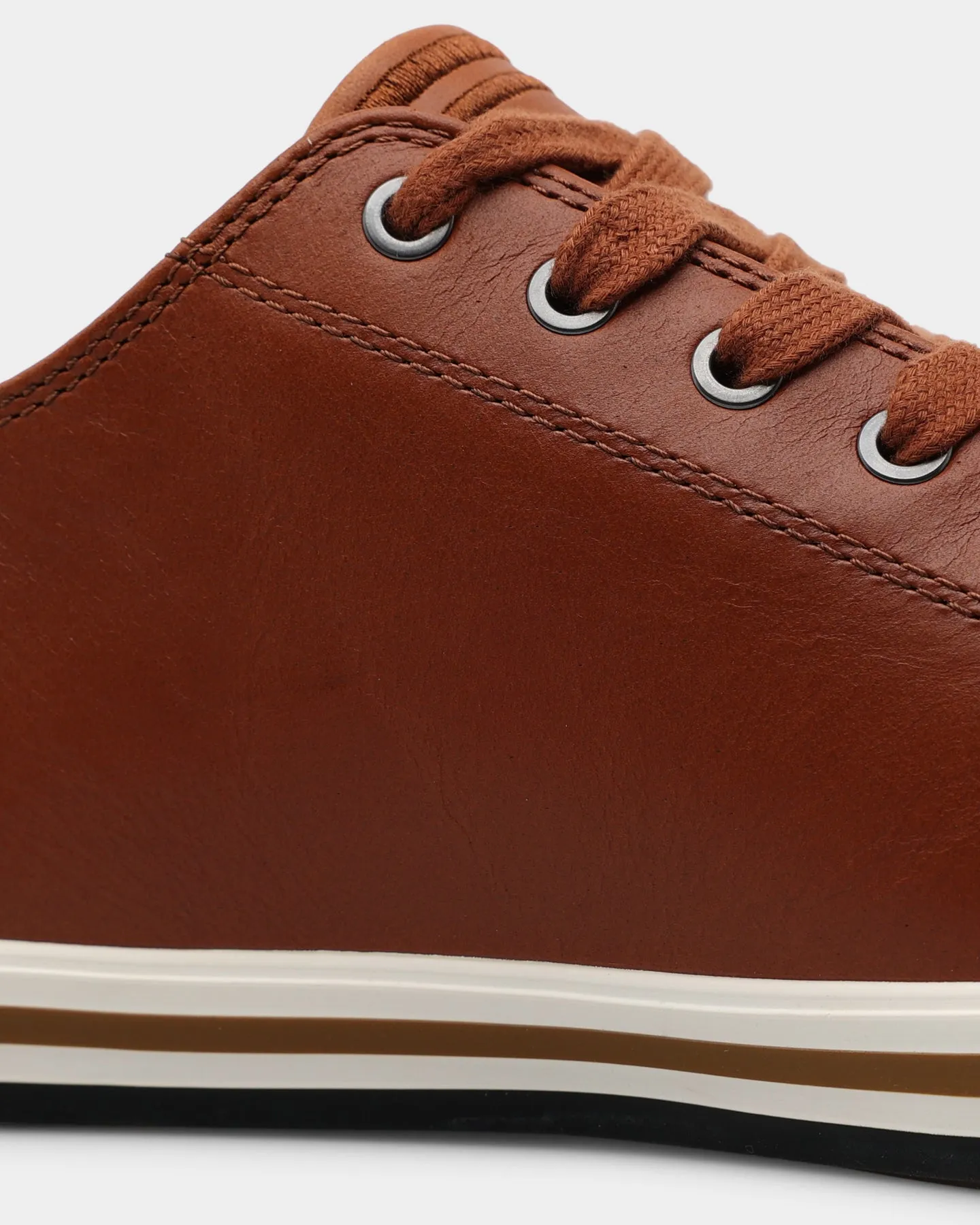 Fred Perry Kingston Tan