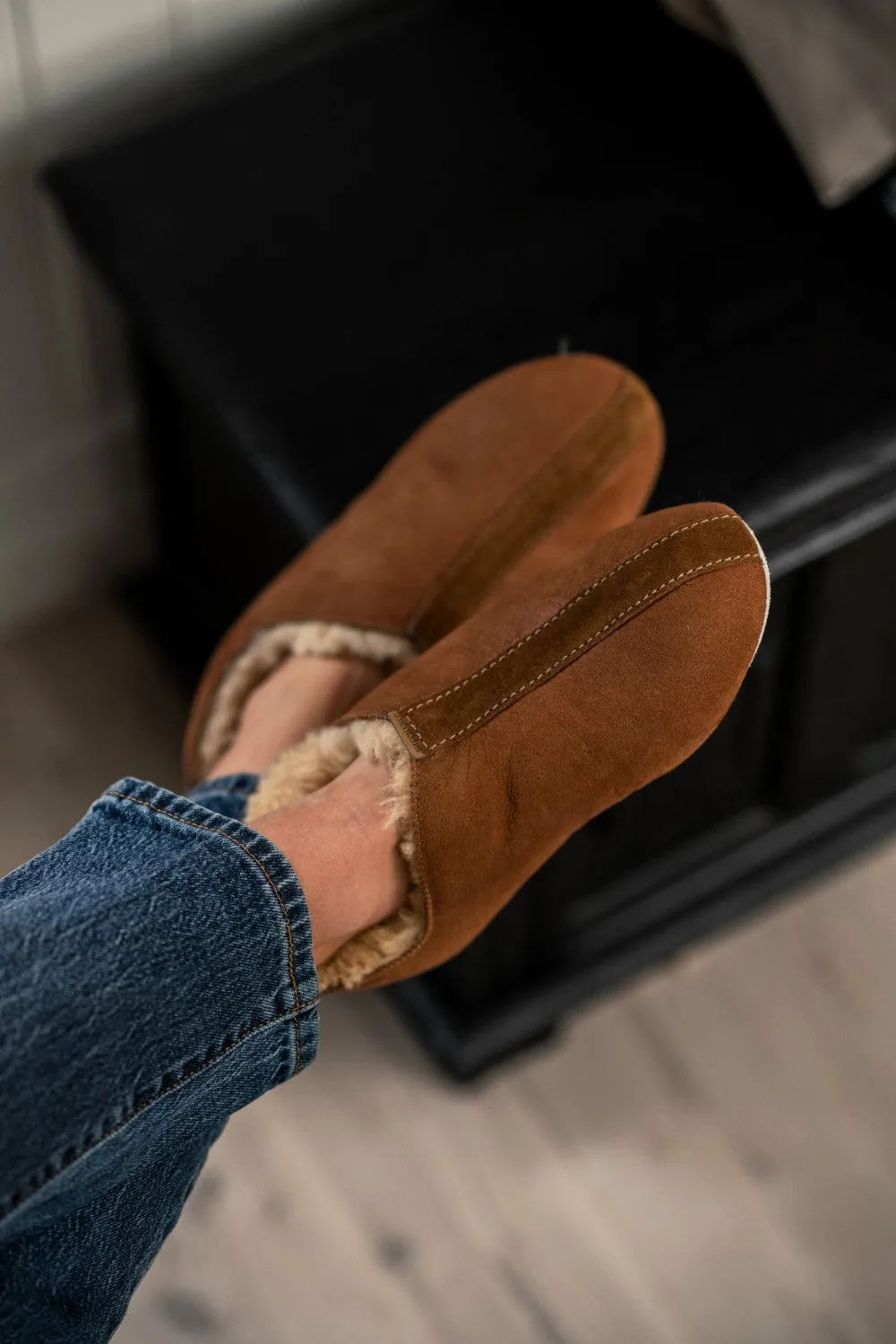 HENRIK Shepherd Men's Sheepskin Slippers