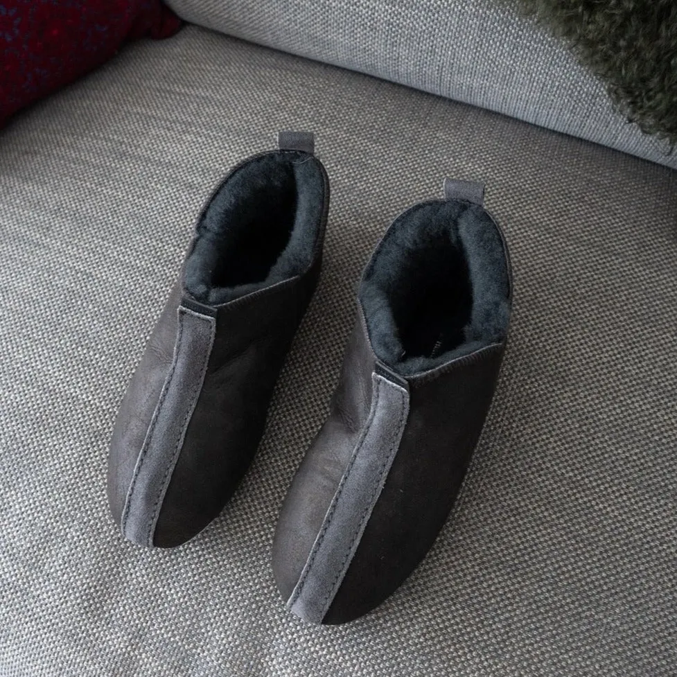 HENRIK Shepherd Men's Sheepskin Slippers