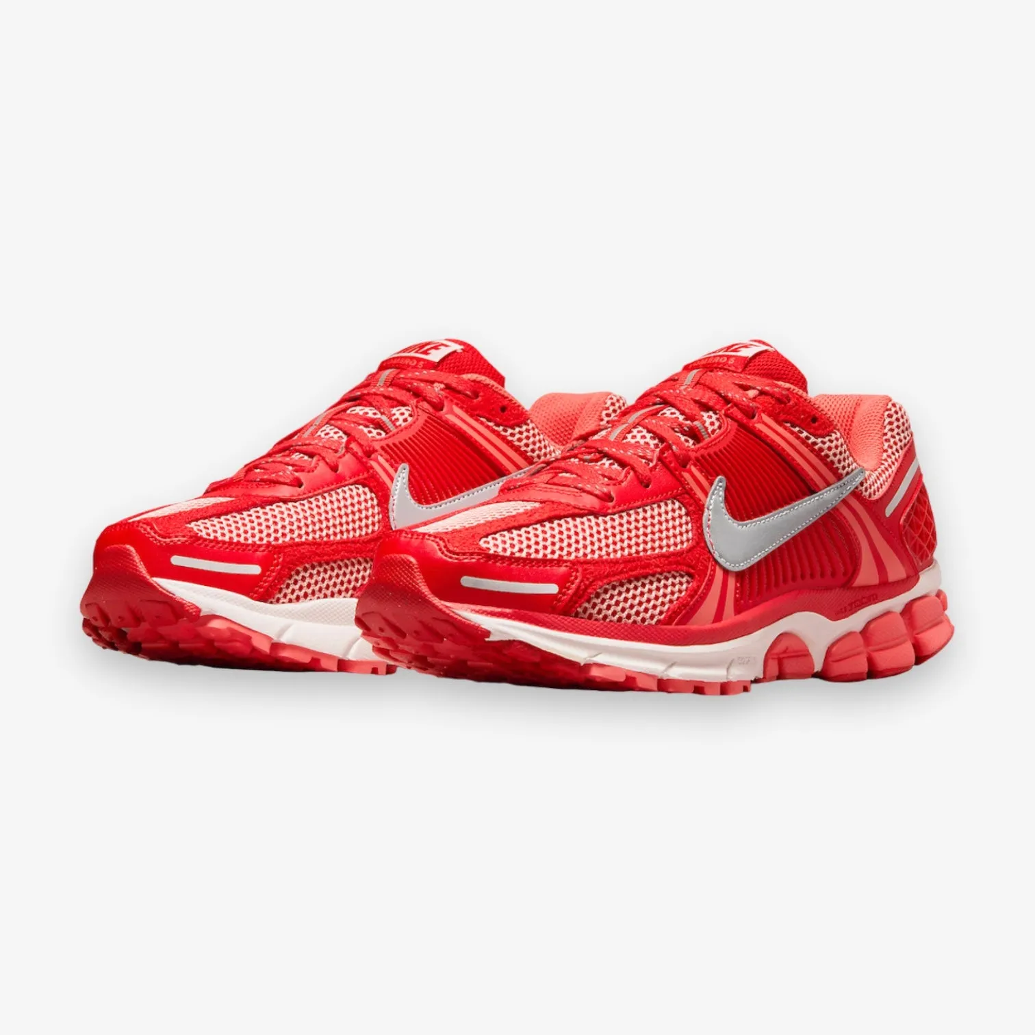 Nike Zoom Vomero 5 PRM University Red Metallic Silver FN6833-657