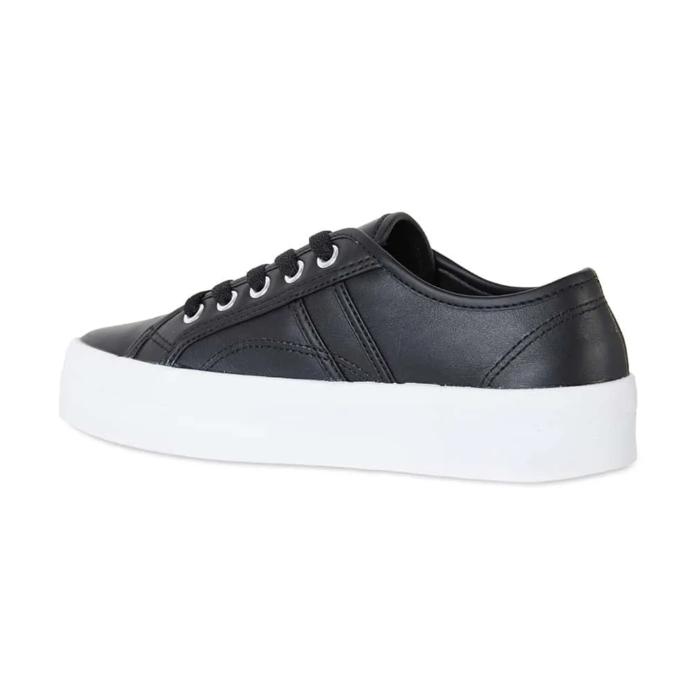 Slater Sneaker in Black Leather