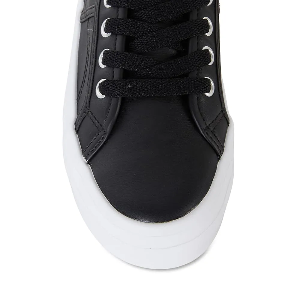 Slater Sneaker in Black Leather