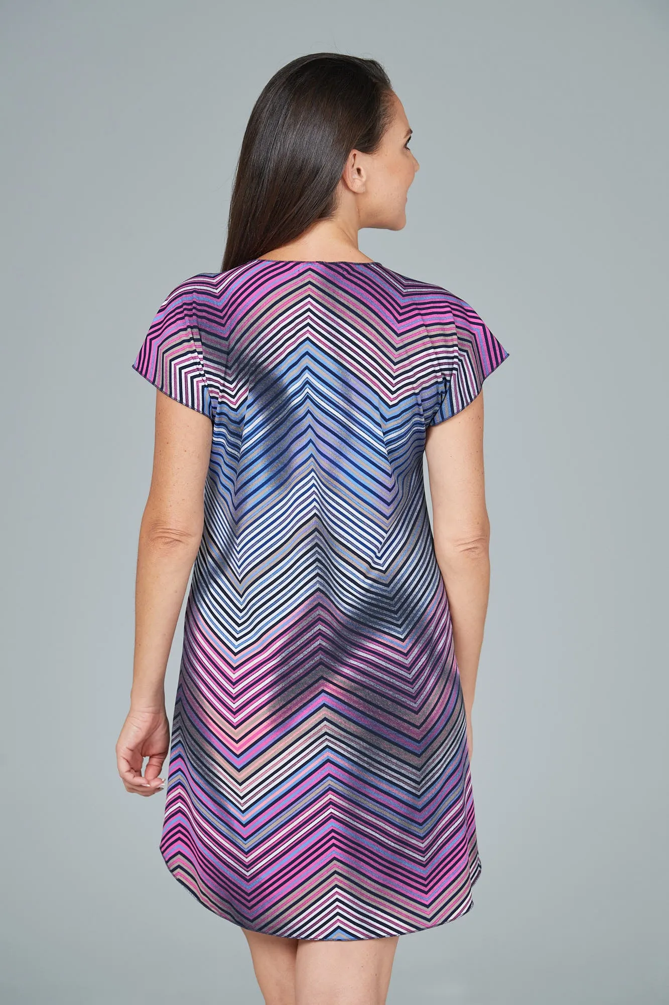 Zig Zag Print Short Sleeve Jersey Shift Dress